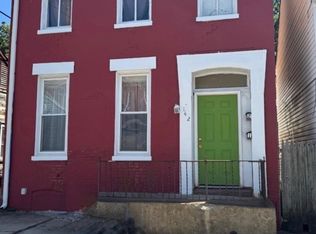 142 E College Ave APT 2, York, PA 17401