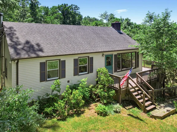 73 Bolduc Lane, Chaplin, CT 06235