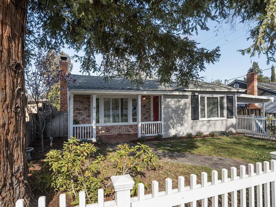 2nd image of 167 San Carlos Ave