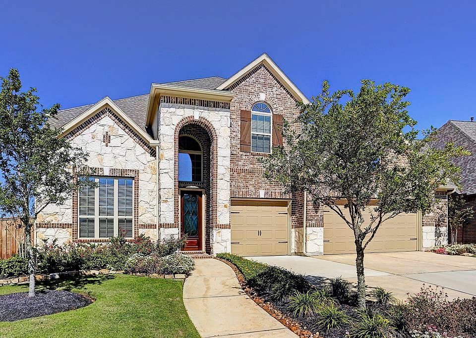 1st image of 27538 Blackstone Canyon Ln