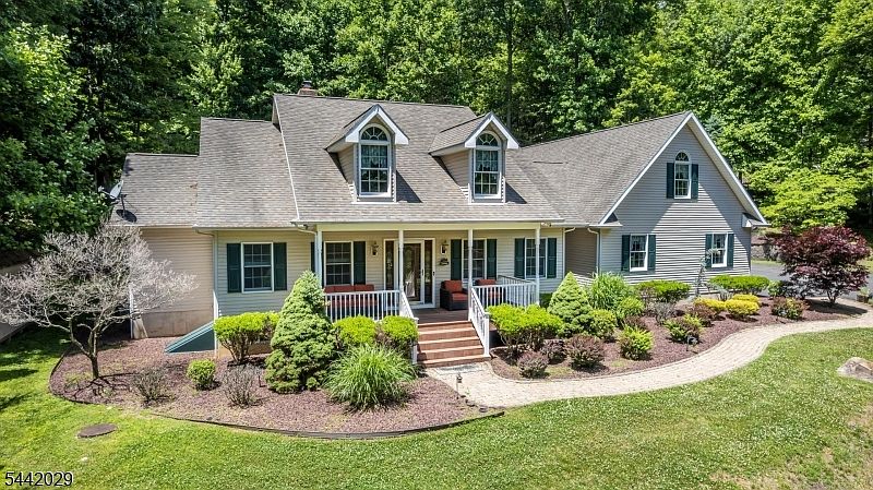 1st image of 701 Harmony Brass Castle Rd