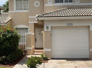 17163 NW 23rd St, Pembroke Pines, FL 33028