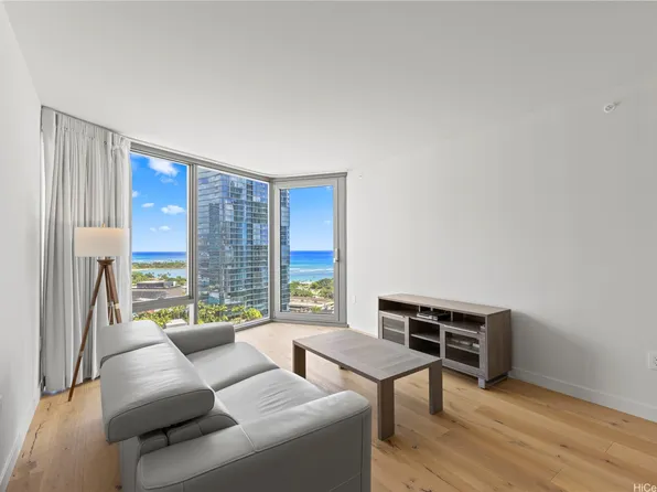 1001 Queen St #1908, Honolulu, HI 96816
