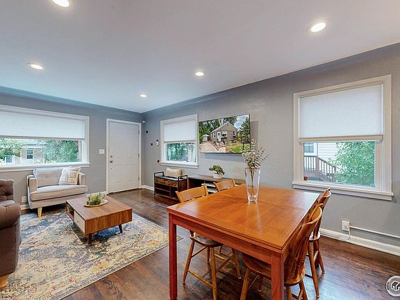 5th image of 621 E 11th St
