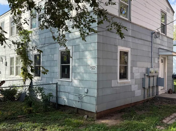 1532 S Pershing Ave, Wichita, KS 67218