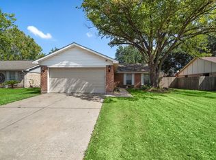 3506 Pine Ridge Ln, Houston, TX 77088
