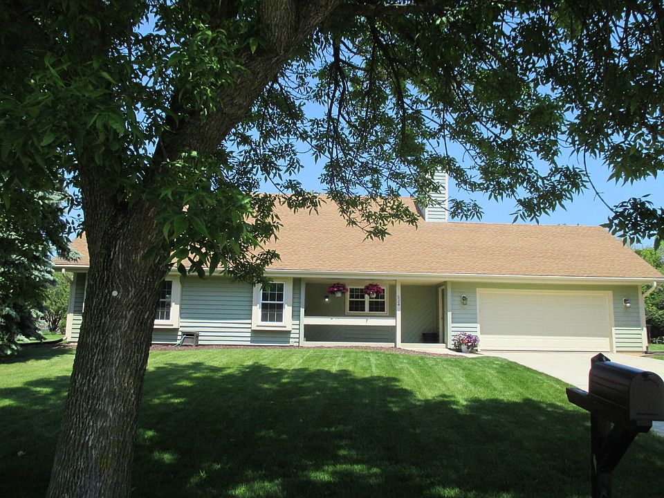 1st image of 524 Brentwood Ct
