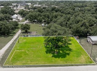 532 N Leon St, De Leon, TX 76444