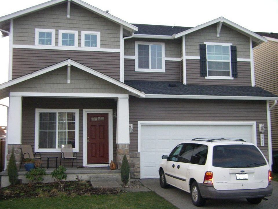 1st image of 4909 L Ct NE
