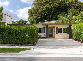 327 Dartmouth Dr, Lake Worth, FL 33460