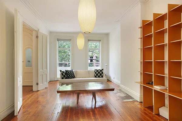 Rented by Corcoran | media 25