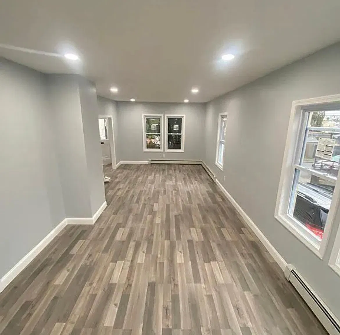 4 bed, 1282 sqft, $3,300 — Photo 4