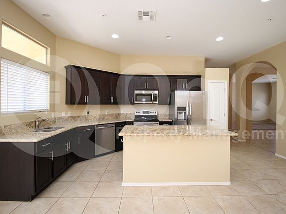 3rd image of 9272 E Hillery Way
