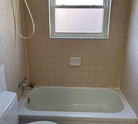 4th image of 387 Broadway St #1