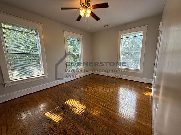 4th image of 420 Allison Ave SW #3