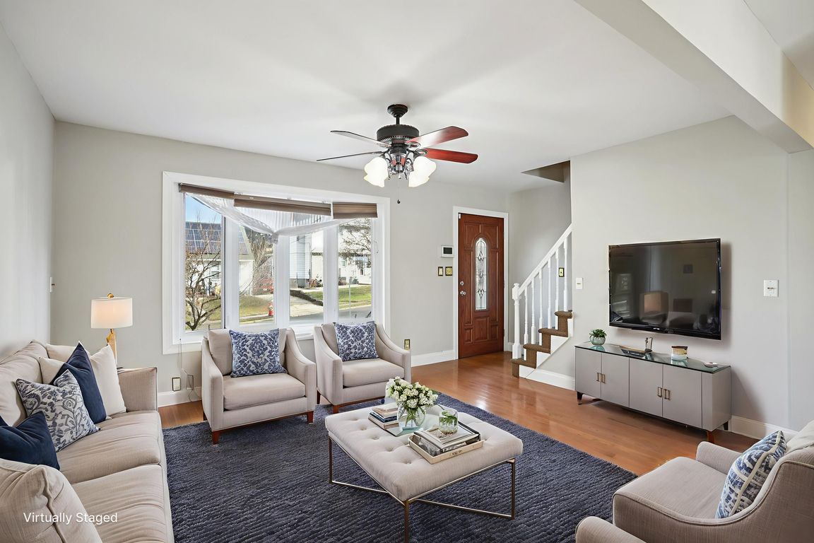 next background image