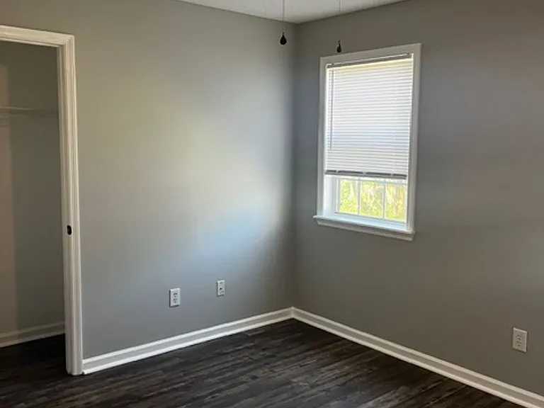108 Crossfield Dr — Photo 20