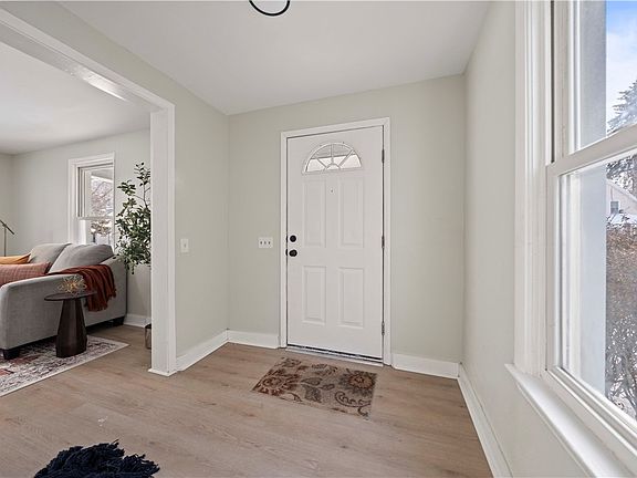 3rd image of 243 Garfield St