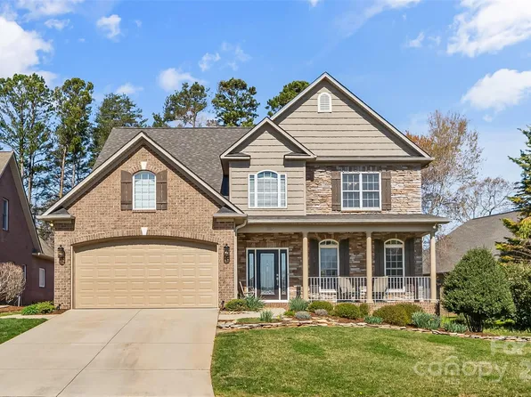 3119 18th St NE, Hickory, NC 28601