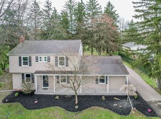 2930 Laurel Rd, Brunswick, OH 44212