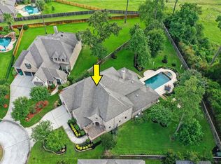 223 Greylake Pl, Magnolia, TX 77354