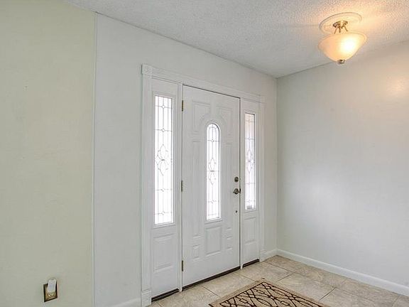 4th image of 7335 Brookview Cir