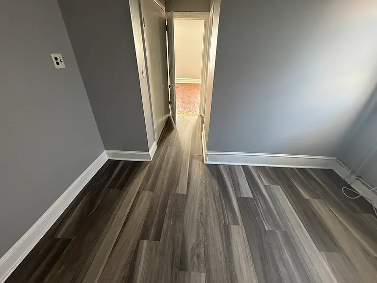 734 S 20th St #2F — Photo 9