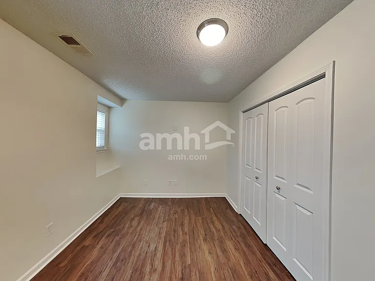 2116 Maple Tree Ct — Photo 17