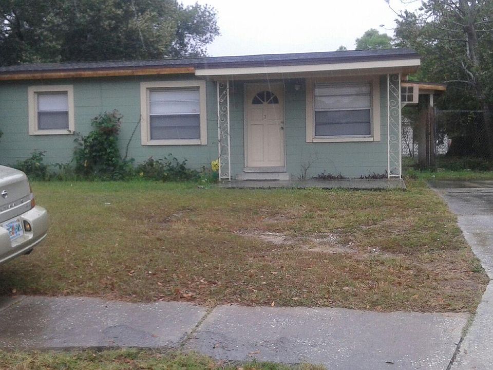 1st image of 4227 E Yukon St
