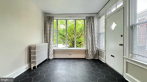 5874 Henry Ave Photo 1