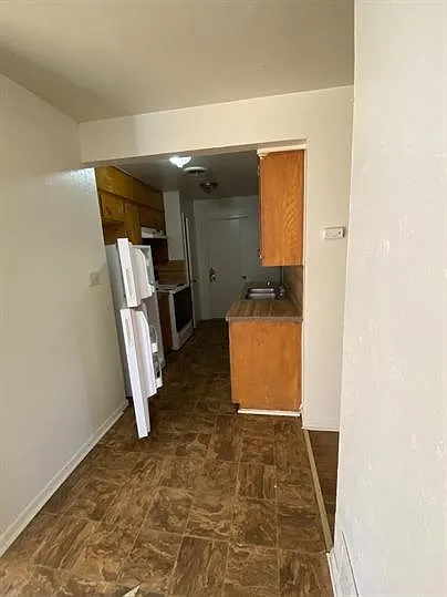 1002 Pine Dr — Photo 4