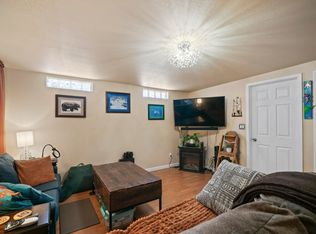 922 Nickel Dr, Apache Junction, AZ 85119