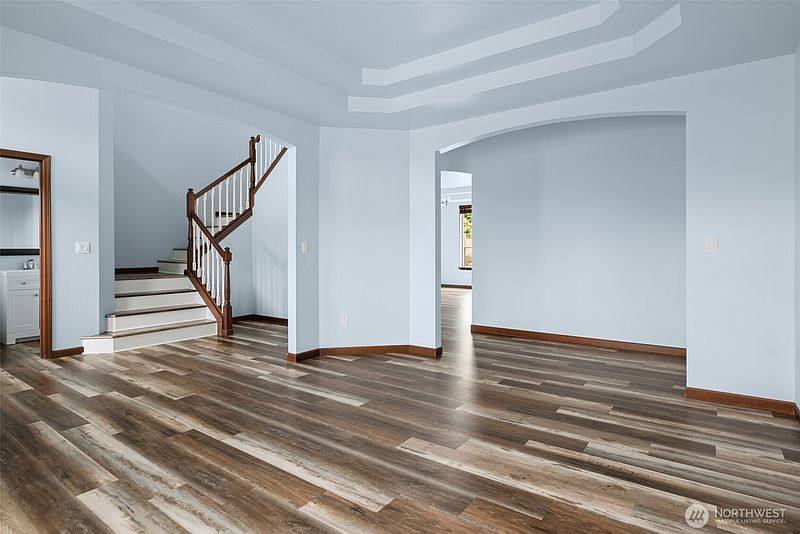 4th image of 1033 Lyle Ridge Circle
