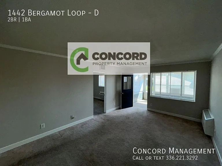 1442 Bergamot Loop #D — Photo 4
