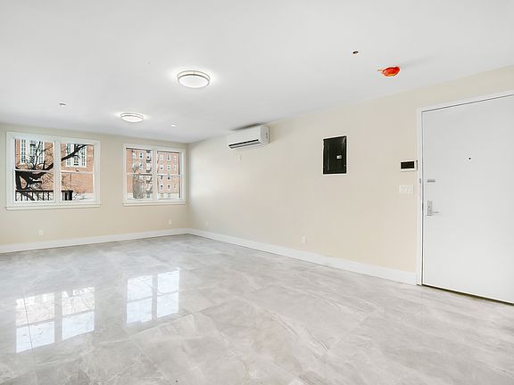 3rd image of 800 Empire Blvd #6H