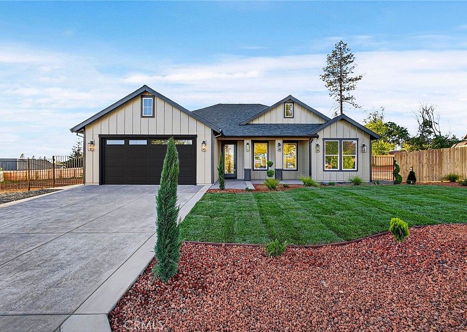 1st image of 1521 Forest Cir