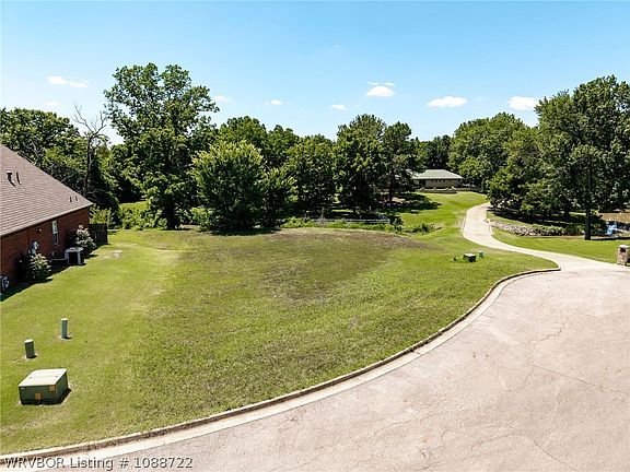 4th image of 2612 Carrington Pointe Rd