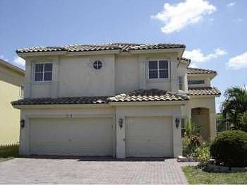 1st image of 12124 Glenmore Dr