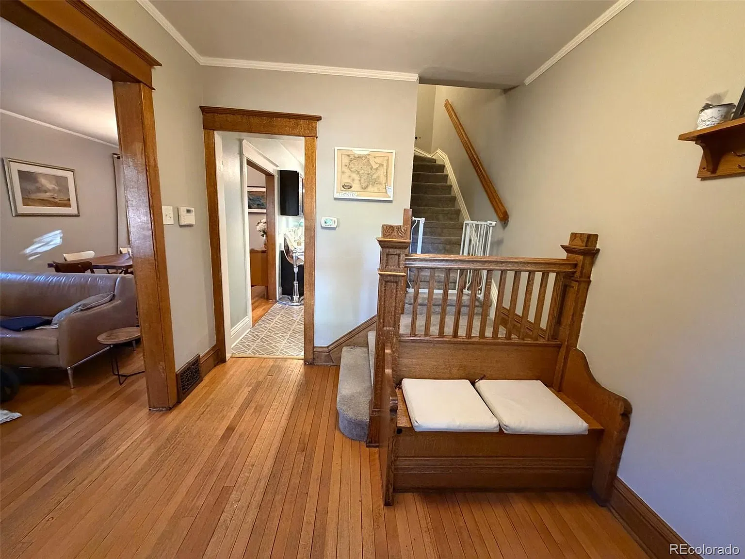 3 bed, 1.5 bath, 2120 sqft, $3,300 — Photo 4