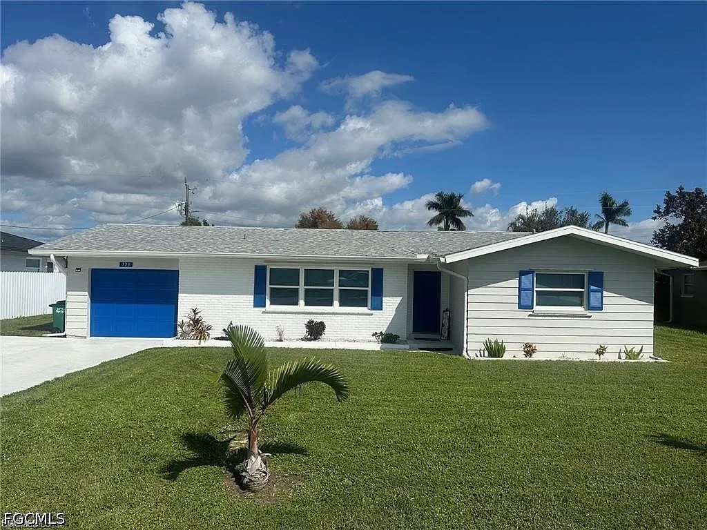 2 bed, 2.0 bath, 1073 sqft, $1,800 — Photo 1