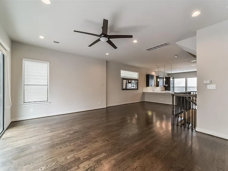 5309 Petty St — Photo 11