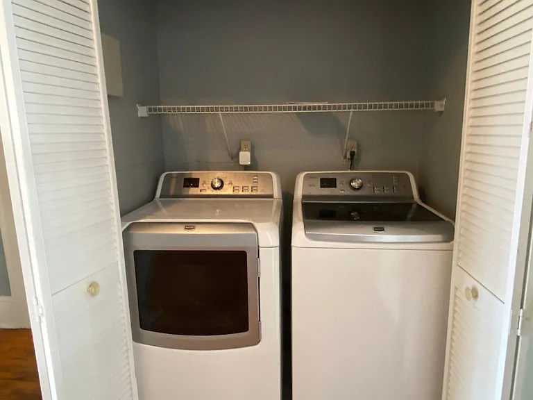 Washer/dryer (living room).