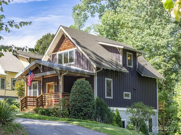 421 Pearson Dr, Asheville City, NC 28801