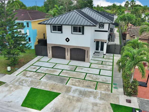 14052 SW 167th Ter, Miami, FL 33177