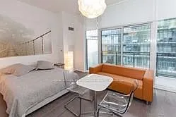 45 Charles St E #5103 — Photo 4