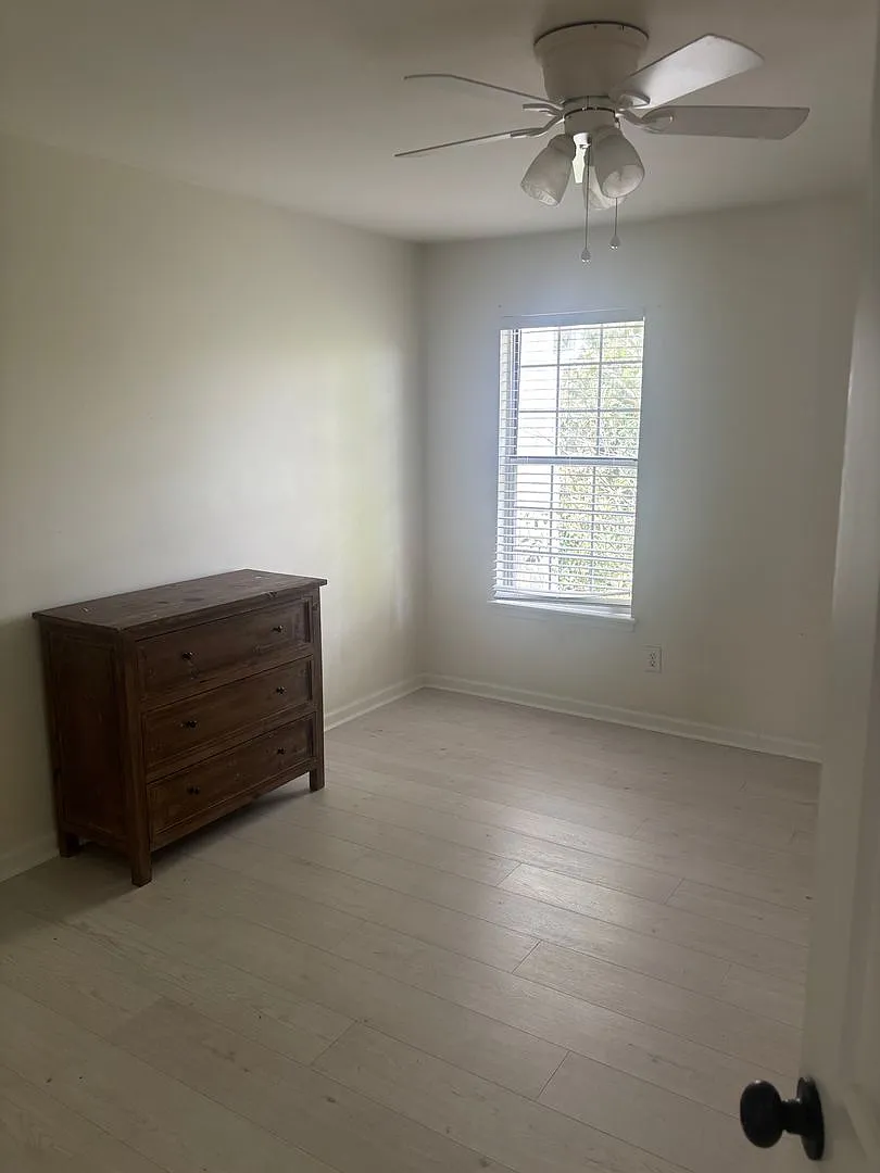 Now Renting! Condo located at Morningside Condos! Close to AU — Photo 4