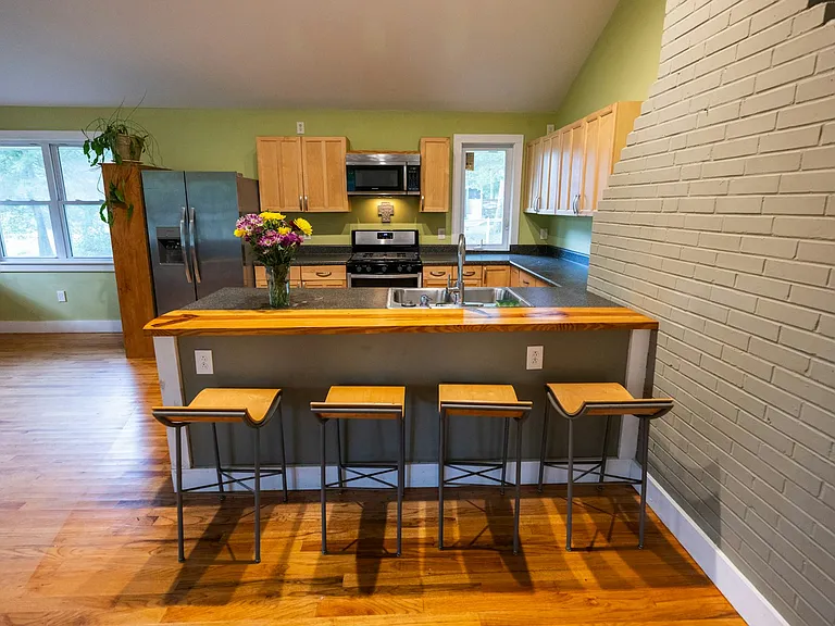 809 Montreat Rd — Photo 18