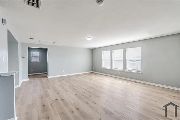 1600 Lionheart Dr — Photo 20