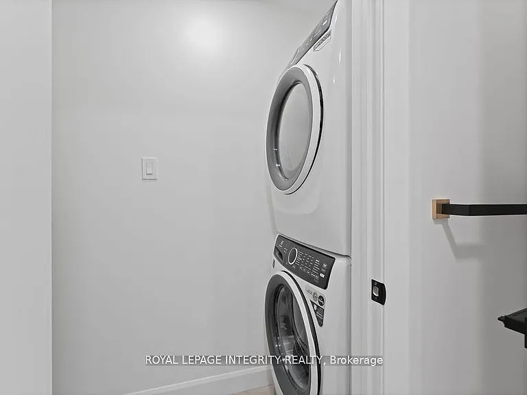 96 Fieldrow St #A — Photo 20
