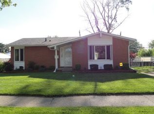 15522 Anthony St, Romulus, MI 48174